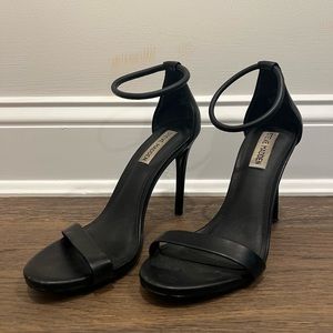 Steve Madden Black Heel